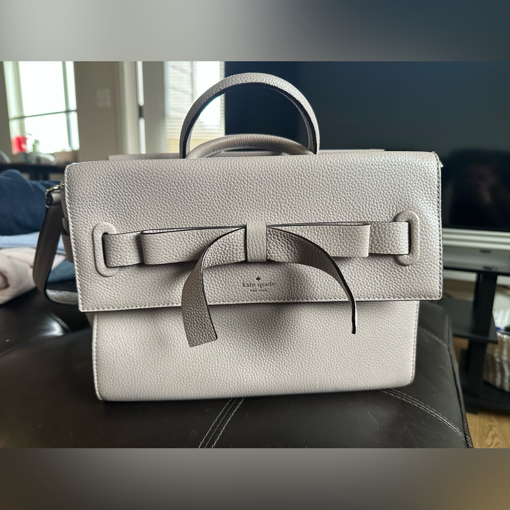 Kate spade lavender purse great condition!